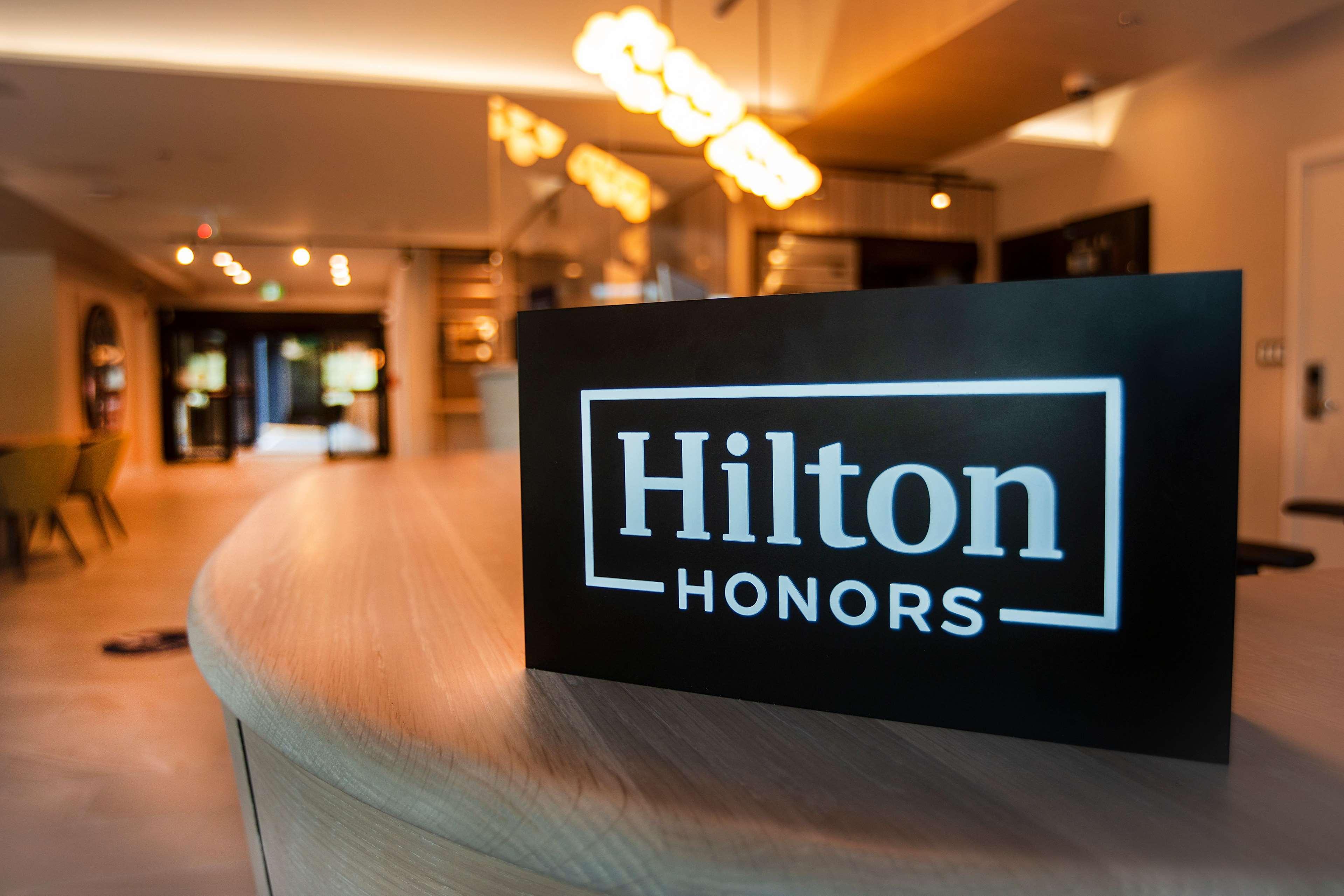 Hotel Doubletree By Hilton St. John'S Harbourview Exterior foto