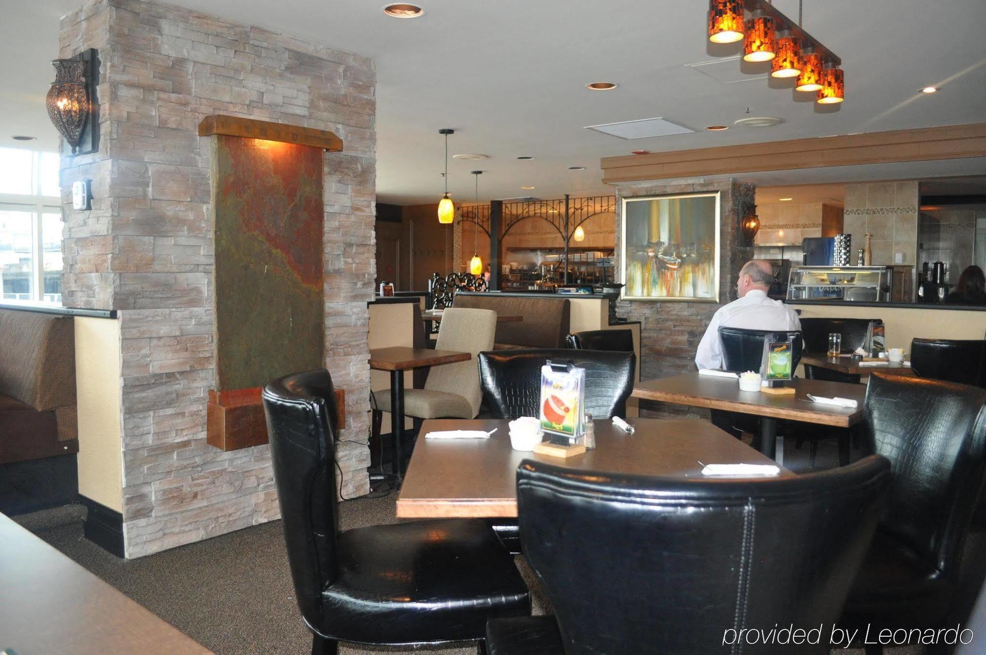 Hotel Doubletree By Hilton St. John'S Harbourview Restaurant foto